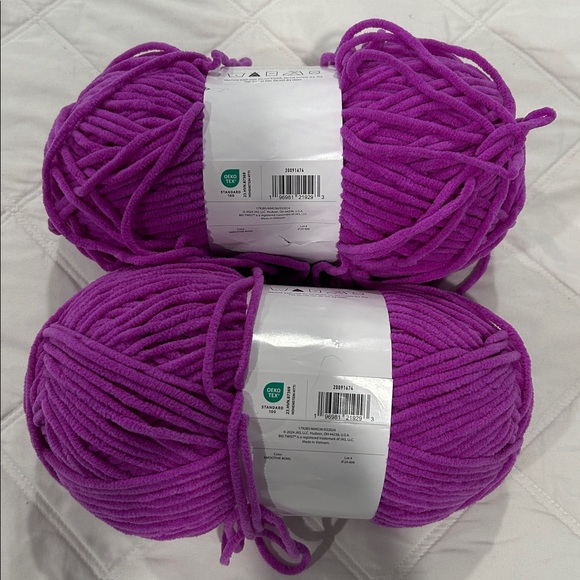 Big twist posh smoothie bowl Yarn 2 skeins - Picture 6 of 6